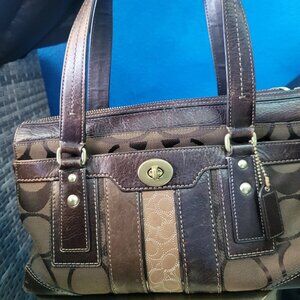 Authentic Coach Monogram Brown Leather Handbag Tote Patch Style Medium